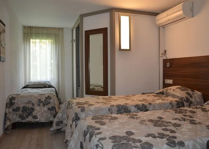 Brit Plaisance A9/a61