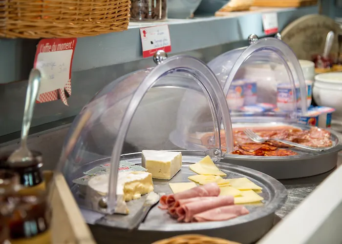 Brit Plaisance A9/a61 Hotel