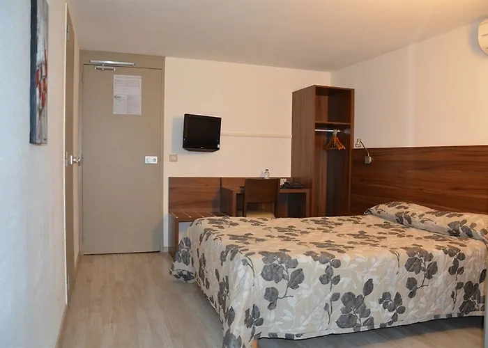 Hotel Brit Plaisance A9/a61 2*