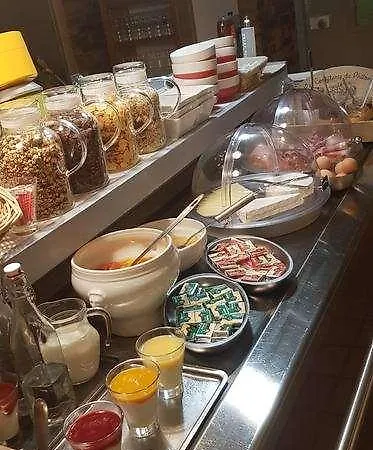 Brit Plaisance A9/a61 Hotel 2*