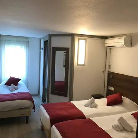 Brit Plaisance A9/a61 2*