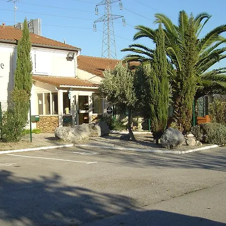 Brit Plaisance A9/a61 Ναρμπόν