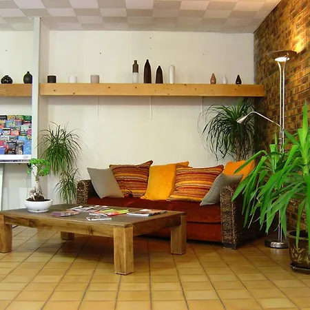 Brit Plaisance A9/a61 2* Narbonne