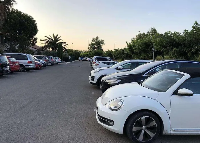 Brit Plaisance A9/a61 Ξενοδοχείο