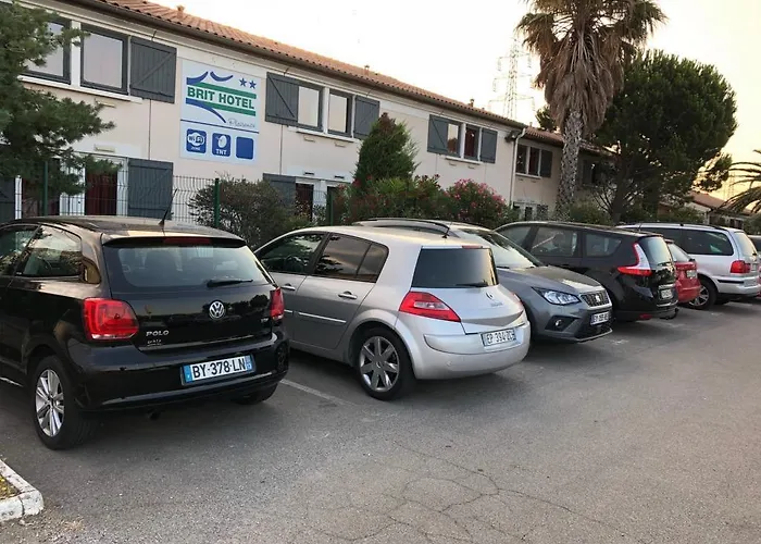 Brit Plaisance A9/a61 Ναρμπόν