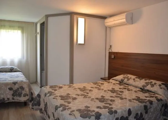 Brit Plaisance A9/a61 Ξενοδοχείο Ναρμπόν